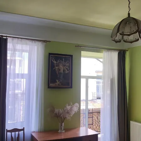 сембратовичів 7 Apartman *