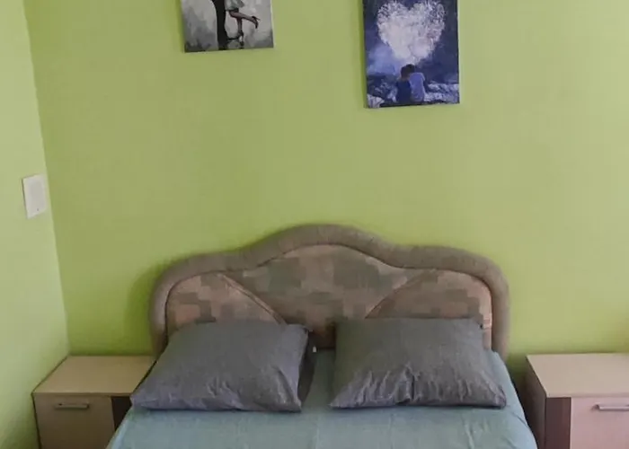 Apartamento сембратовичів 7 *